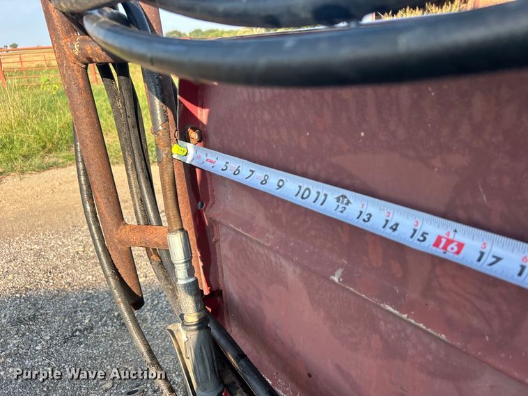 image for item DO6687 FMC sprayer trailer