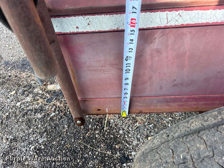 image for item DO6687 FMC sprayer trailer