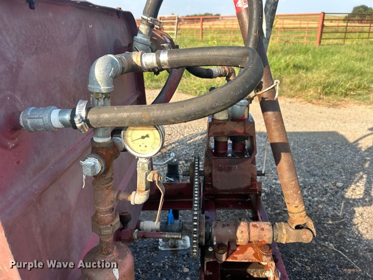 image for item DO6687 FMC sprayer trailer