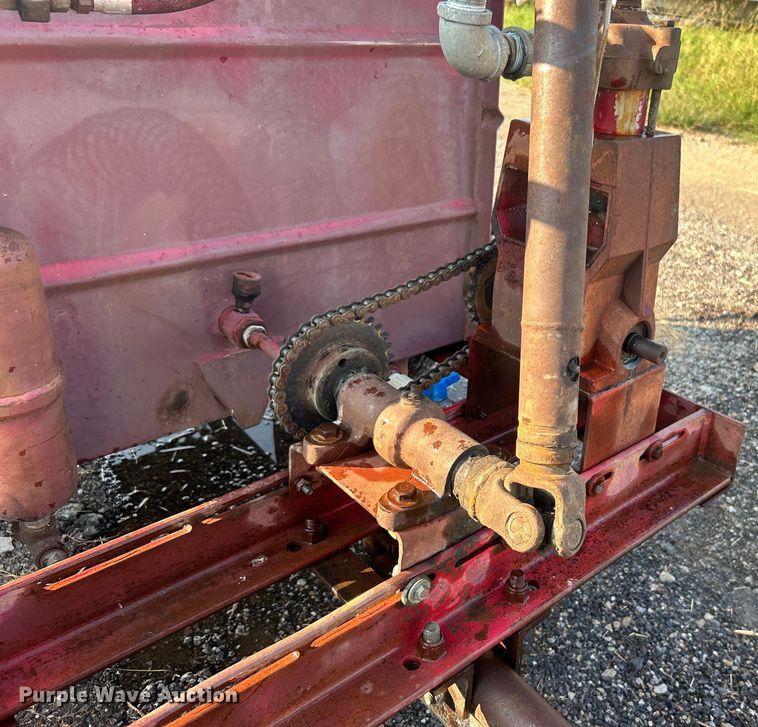 image for item DO6687 FMC sprayer trailer