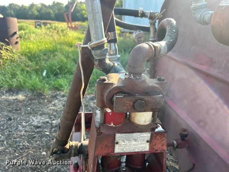 image for item DO6687 FMC sprayer trailer