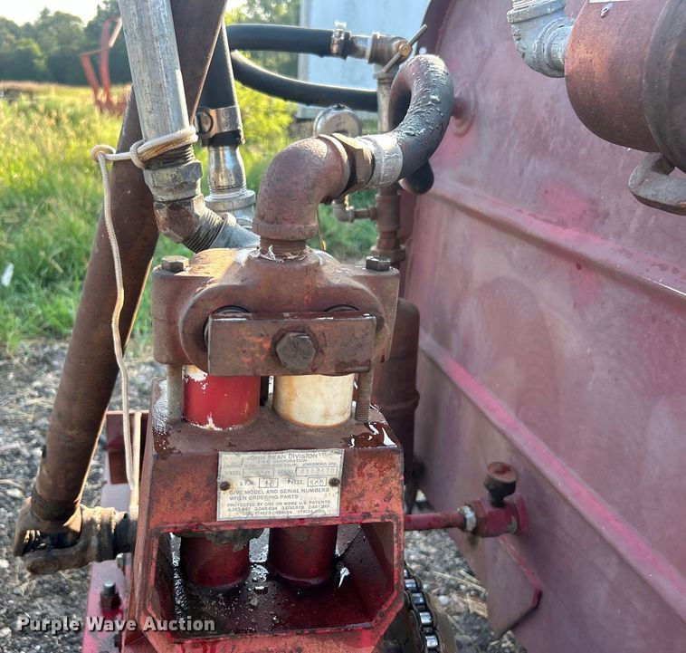 image for item DO6687 FMC sprayer trailer