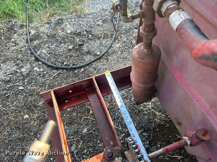 image for item DO6687 FMC sprayer trailer