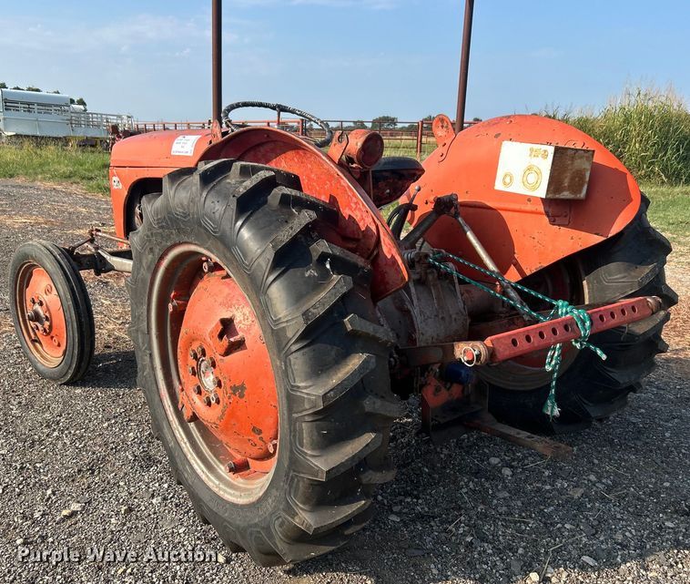 image for item DO6689 1948 Ferguson TE20 tractor