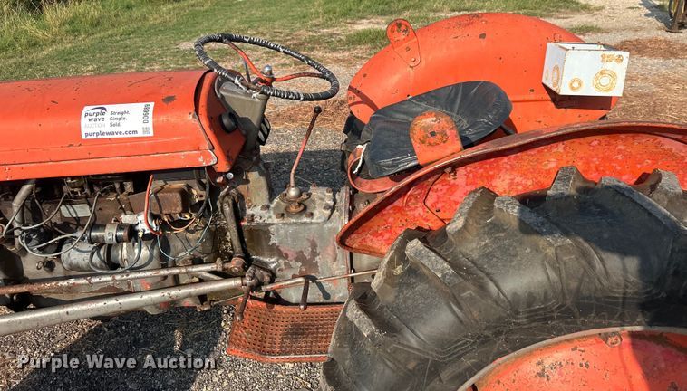 image for item DO6689 1948 Ferguson TE20 tractor