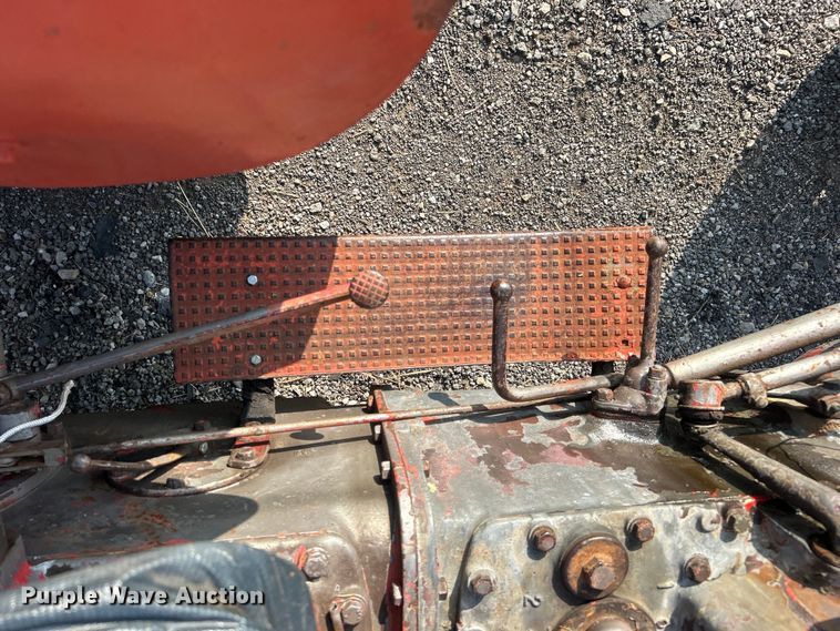 image for item DO6689 1948 Ferguson TE20 tractor