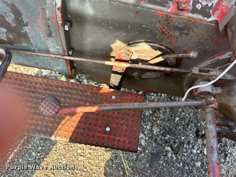 image for item DO6689 1948 Ferguson TE20 tractor