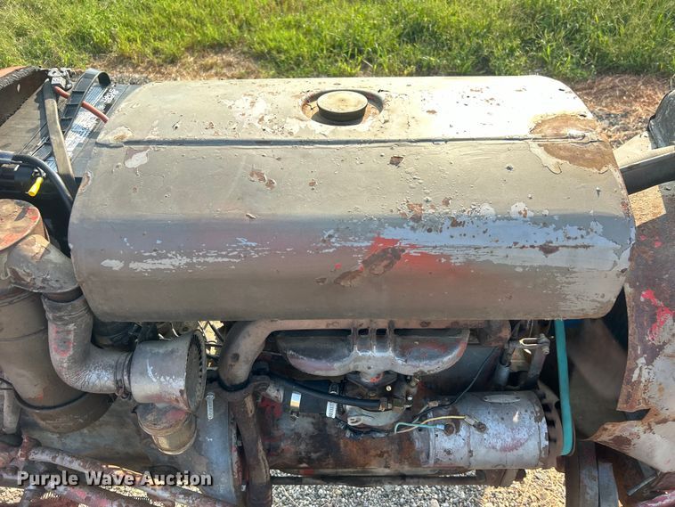 image for item DO6689 1948 Ferguson TE20 tractor