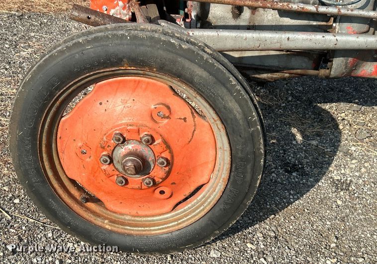 image for item DO6689 1948 Ferguson TE20 tractor