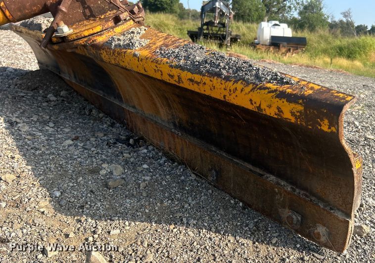 image for item DO6690 Big Ox S-69 blade