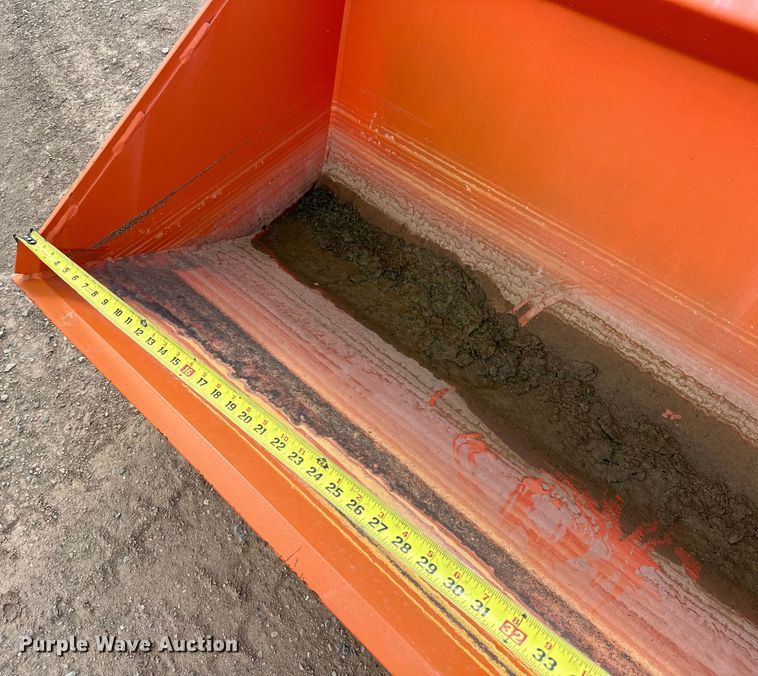 image for item DO7157 Kubota  LA1944 loader