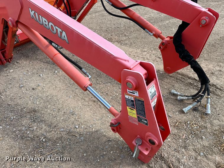 image for item DO7157 Kubota  LA1944 loader