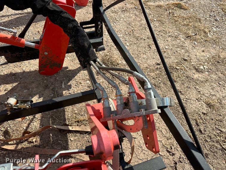 image for item DO7158 Kubota  LA344 loader