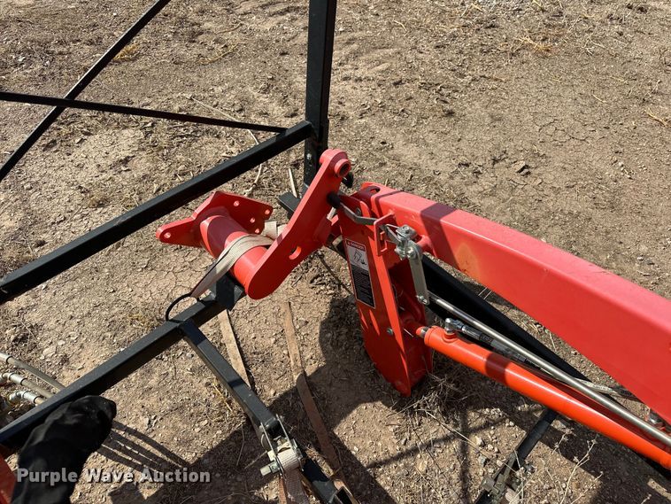 image for item DO7158 Kubota  LA344 loader