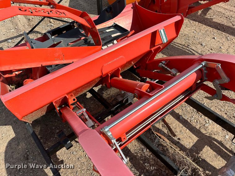 image for item DO7158 Kubota  LA344 loader