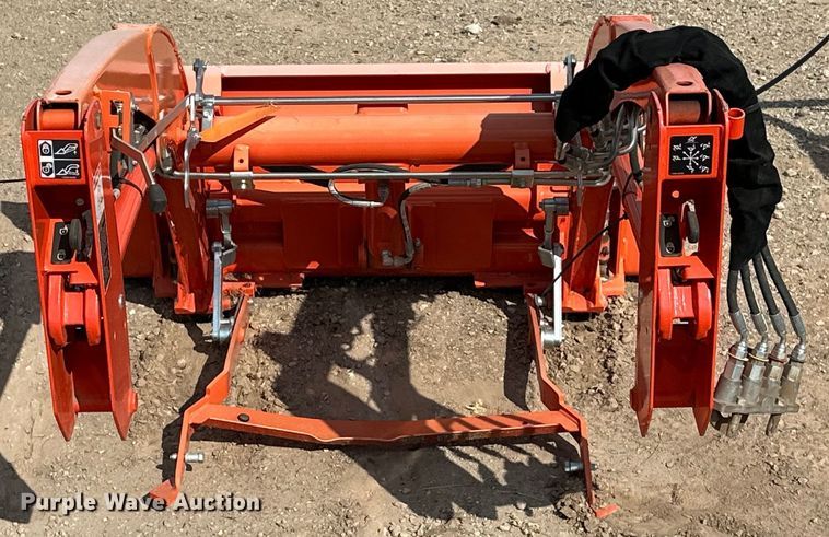 image for item DO7159 Kubota LA344S loader