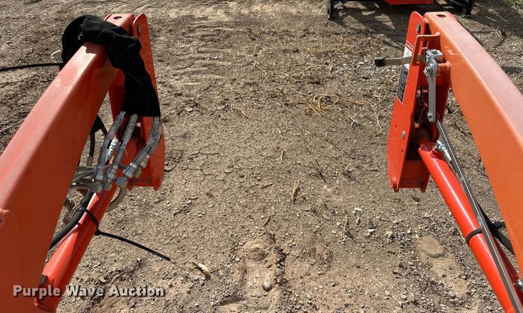 image for item DO7159 Kubota LA344S loader