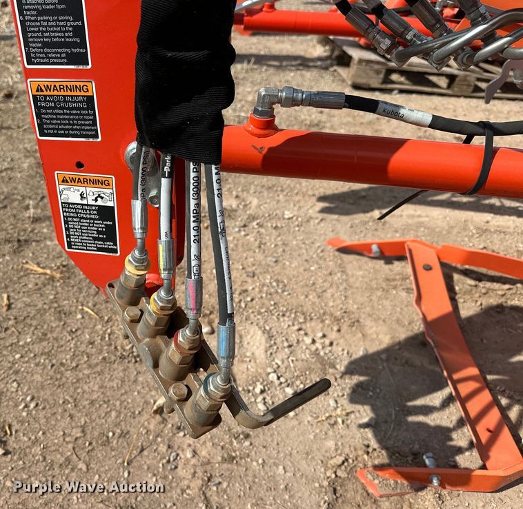 image for item DO7159 Kubota LA344S loader