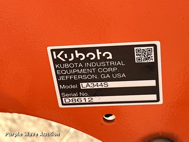image for item DO7159 Kubota LA344S loader