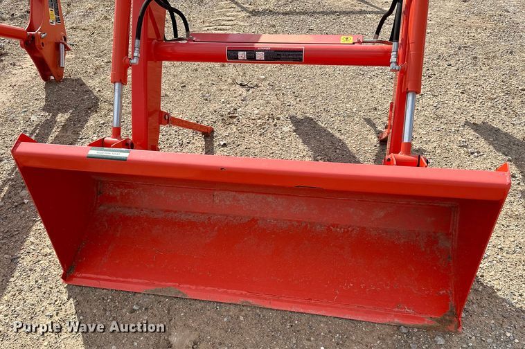 image for item DO7161 Kubota LA525FL loader