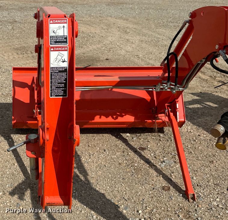 image for item DO7161 Kubota LA525FL loader