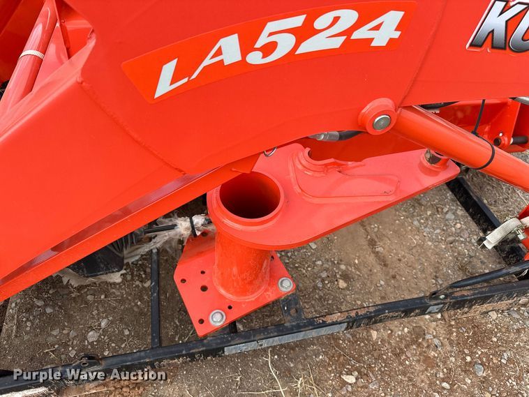 image for item DO7166 Kubota  LA524FL loader