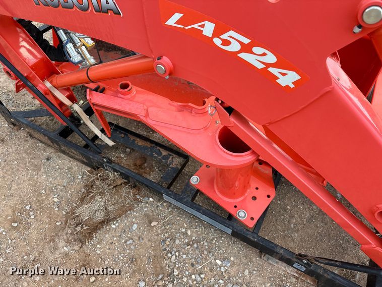 image for item DO7166 Kubota  LA524FL loader