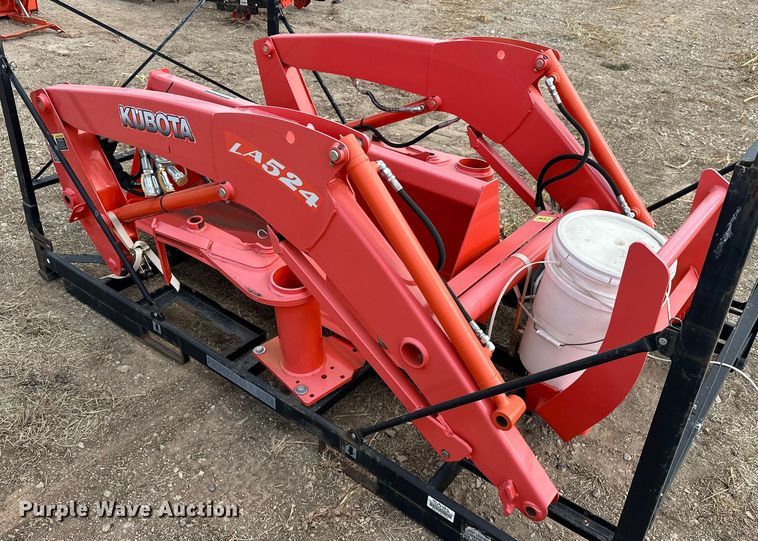 image for item DO7167 Kubota  LA524FL loader
