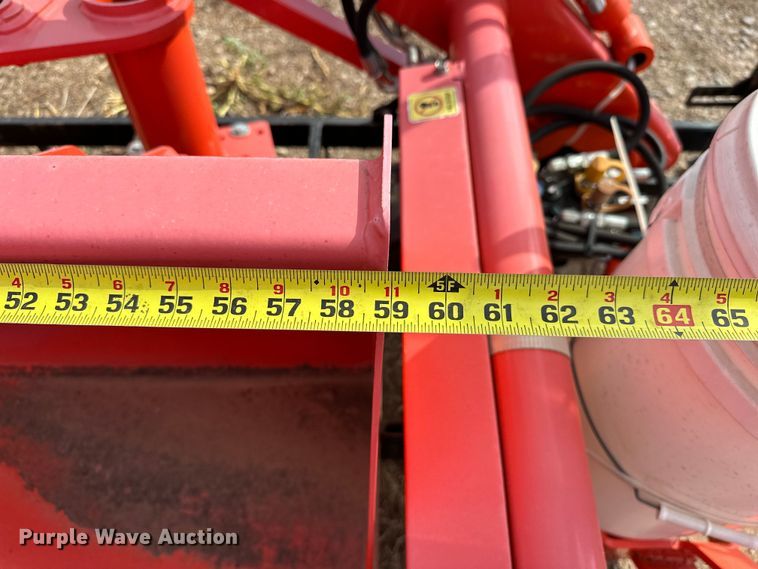 image for item DO7167 Kubota  LA524FL loader