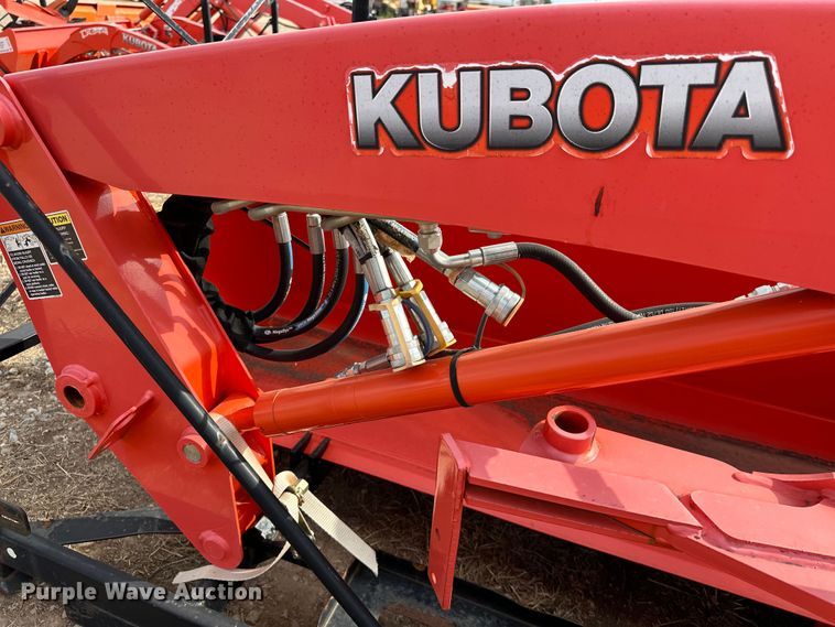 image for item DO7167 Kubota  LA524FL loader
