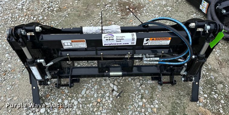 image for item DO7168 2022 Land Pride  SGC0548 grapple 