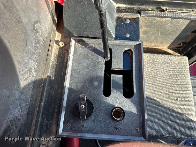 image for item DR2584 1994 Case IH 1688 Axial-Flow RWA combine