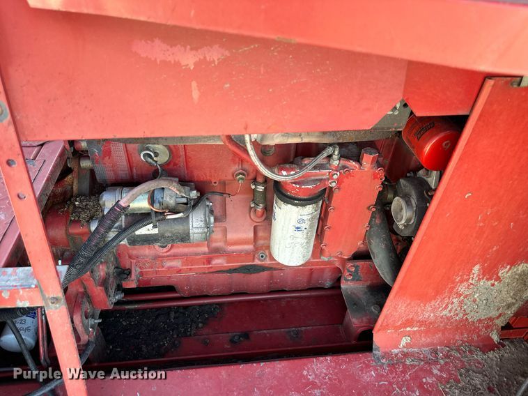 image for item DR2584 1994 Case IH 1688 Axial-Flow RWA combine