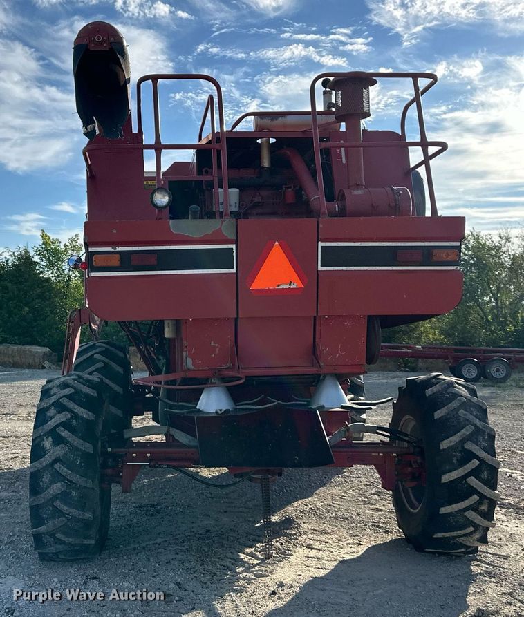 image for item DR2585 1981 Case IH 1440 Axial-Flow RWA combine