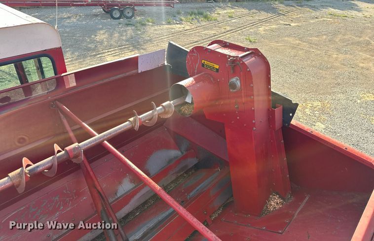 image for item DR2585 1981 Case IH 1440 Axial-Flow RWA combine