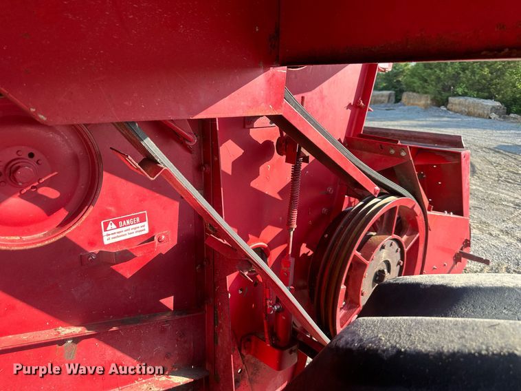 image for item DR2585 1981 Case IH 1440 Axial-Flow RWA combine