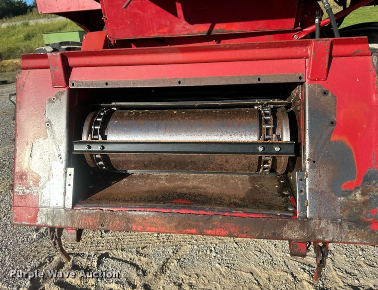 image for item DR2585 1981 Case IH 1440 Axial-Flow RWA combine