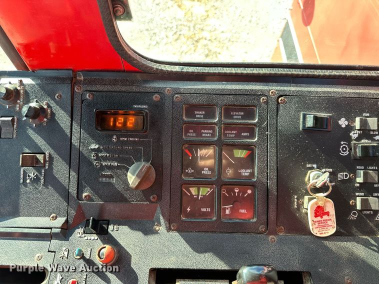 image for item DR2585 1981 Case IH 1440 Axial-Flow RWA combine