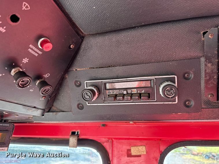 image for item DR2585 1981 Case IH 1440 Axial-Flow RWA combine