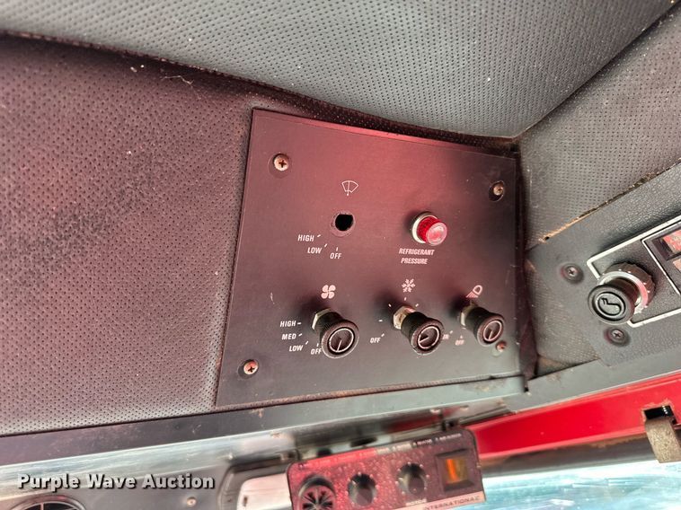 image for item DR2585 1981 Case IH 1440 Axial-Flow RWA combine