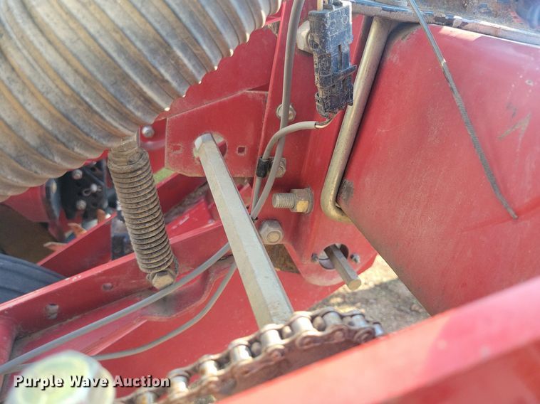 image for item DR4442 1996 AGCO White 6180 planter