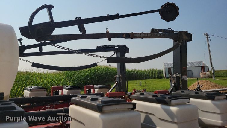 image for item DR4442 1996 AGCO White 6180 planter