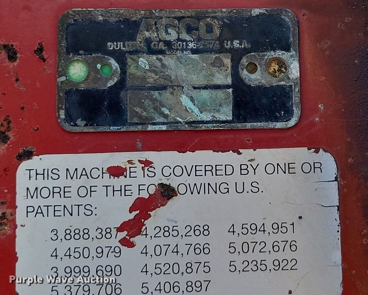 image for item DR4442 1996 AGCO White 6180 planter