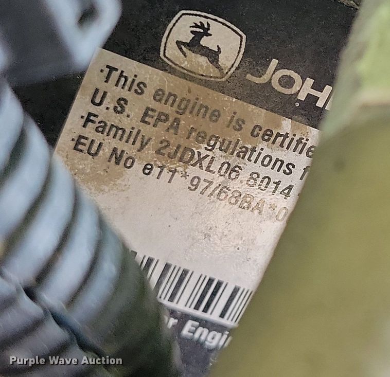 image for item DR4446 2003 John Deere 5520 MFWD tractor