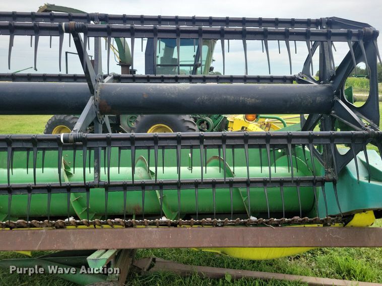 image for item DR4468 John Deere 925 flex head