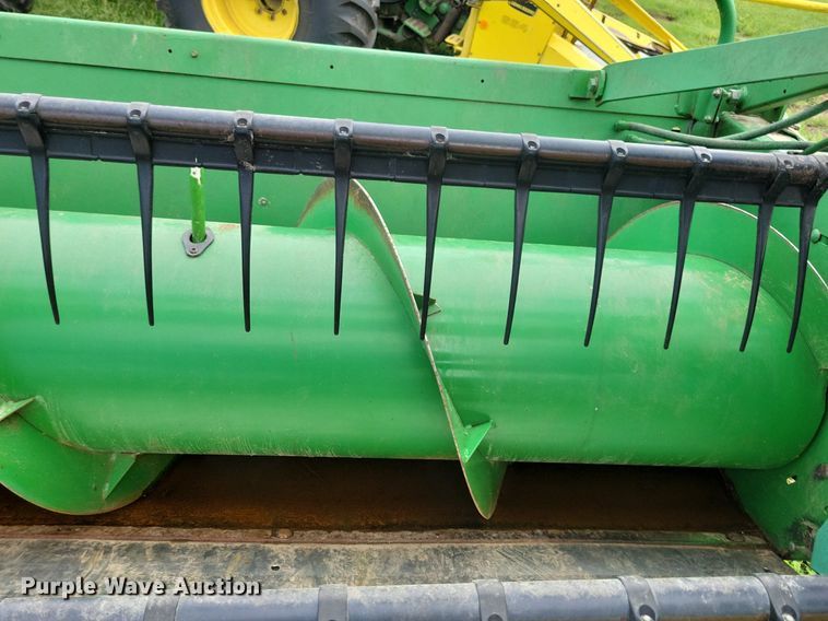 image for item DR4468 John Deere 925 flex head