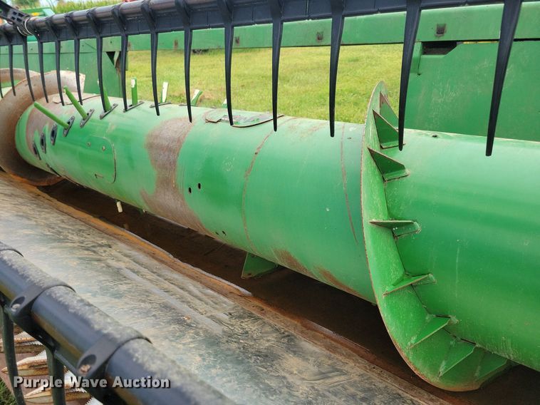 image for item DR4468 John Deere 925 flex head