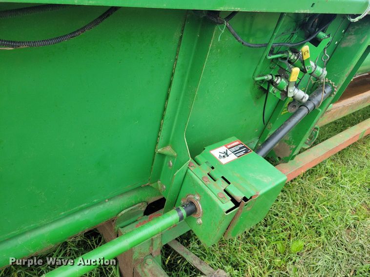 image for item DR4468 John Deere 925 flex head