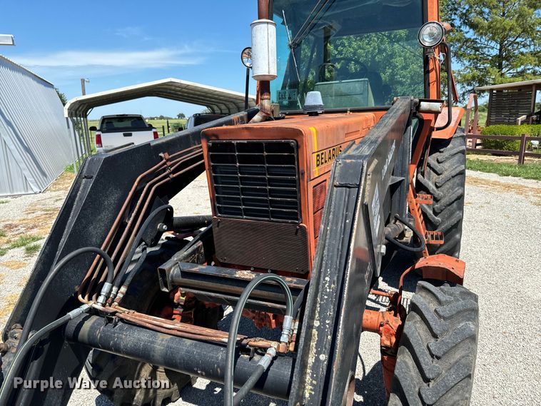 image for item DX1076 1989 Belarus 822 MFWD tractor