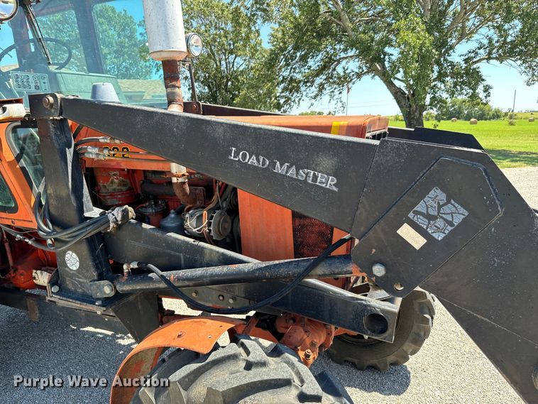 image for item DX1076 1989 Belarus 822 MFWD tractor